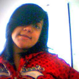 -  Em teu olhar vi meu destino, hoje é como eu quis. Você me fez AMAR, me ensinou a ser feliz. (8)