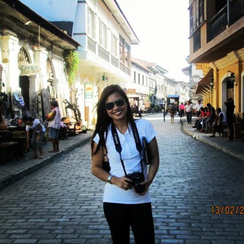 moodygirl143's profile picture. i am uNiQuE aMaZinGz aNd oRigiNaL, sTroNg aNd oNe of a kiNd, i am wHo i am,rEaL, siMpLe aNd mOsT of aLL mY liFE is coLoRfuL....