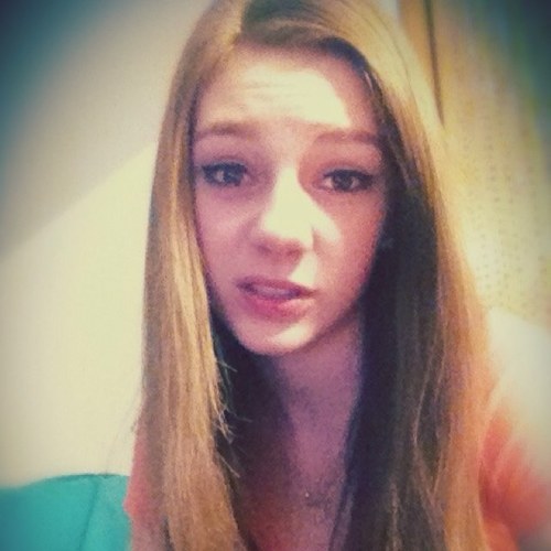 Hey im hannah and you should really follow me, im lonesomee. Kk byes
