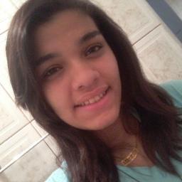 ciumenta , chata , linda , marrenta , palhaça , insuportavel & corinthiana !  Deus ♥