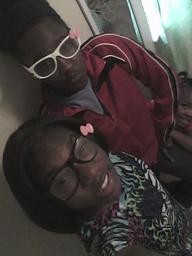 follow me im pretty n nice