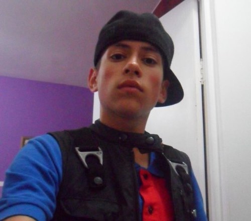 Olá Meu Nome é #Lucas,Apelido #TuTu, Tenhu 15 Anos, #Corinthiano*-*, Sonho Em Ser Jogador De #Futebol, Agora #Segue .