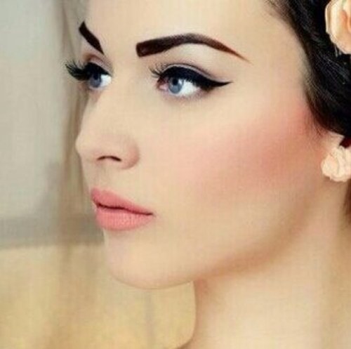 XQXQ12's profile picture. 