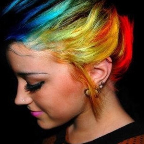 HairFullOfColor's profile picture. 