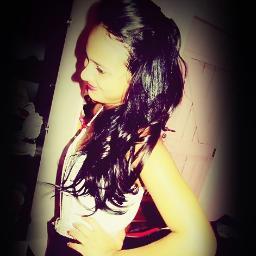 É aquele tipo de amizade que não se explica tem um tipo de união tão forte que nem as palavras podem   explicar♥ /@_ThaisFreire   
♥ Irmazinha♥