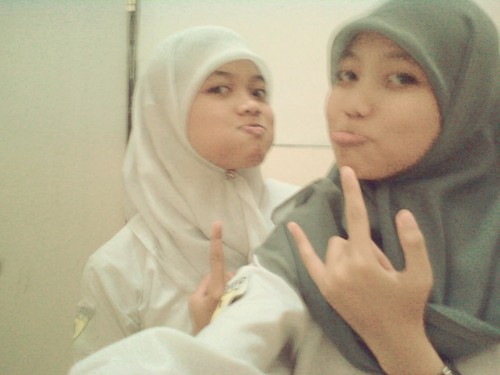 U♥ | follow twitter gw @AidilicitaK