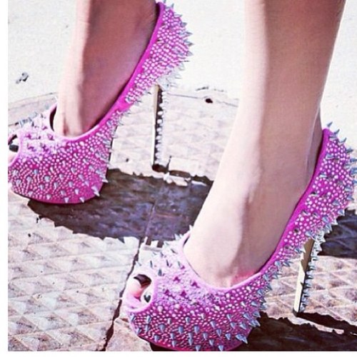 Angelicbitches2's profile picture. #itsnotwhoyouthinkitis