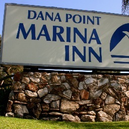 We are the only HOTEL on the Harbor in lovely Dana Point, California. Steps away from a variety of restaurants and world famous Doheny State Beach.