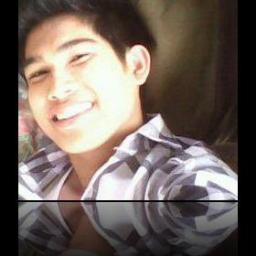 davepambago10's profile picture. 