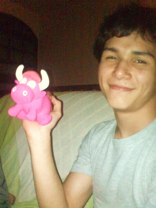 titi_m's profile picture. 