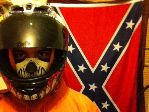 TRE_TRE2012's profile picture. LIVE LOVE LAUGH @YOLO @2012SENIOR #14 #HICKLIFE # COUNTRYBOY94  #Team iphone4s