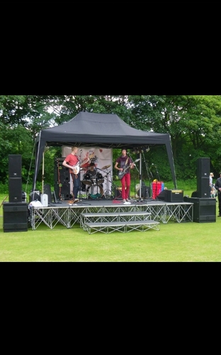 Sam @SamPattinsonLFC - 16 - Bassist/Vocalist. Jamie @jayhazelby - 16 - Guitarist/Vocalist. Joe @Jooooooe_Gibson - 17 - Drummer/Vocalist.