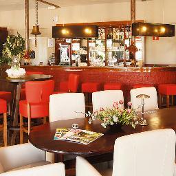 Zaal/Restaurant De Remise is een onderdeel van Camping Heino,zaal/restaurant voor camping/chalets,feesten,verjaardagen,outdoor aktiviteiten,bedrijven,restaurant