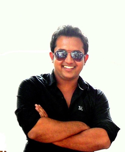 Extrovert, Coffeeholic, Certified gamer, Intellectual, “Exceptionally good with sarcastic, smart ass remarks.”.