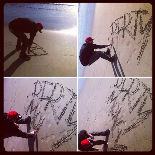 dmario72's profile picture. 