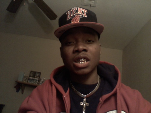 @BitxhImMe #RightHandMane ] TKR ] #FreeWANKY
