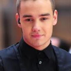 ♥ Hello I'm  Aries .. Follow me on my Twitter account.. and add me on my Facebook  acc....  I'm a DIRECTIONER too...