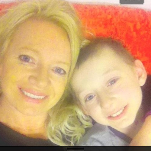 The twitter account for the Bailey Sarwa Appeal. @baileysarwa fighting neuroblastoma for 2nd time #teambailey
Pls take a look at our sister page @rememberme7979