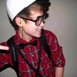 Soy Belieber, Directioner & Hunter amo a esos chicos son los mejores del mundo!