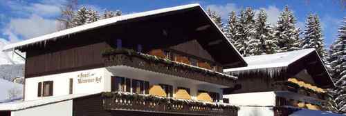HOTEL MERANSNERHOF
via dei tigli, 4
39037 Rio Pusteria (fraz. Maranza) (Bz)
Tel 0472 522086
Fax 0472 522579
info@meransnerhof.com
http://t.co/XLCSSWtrUm