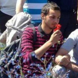 amenalshwabekah's profile picture. مسلم و الحمد لله :)  
كلنا كالقمر .. له جانب مظلم