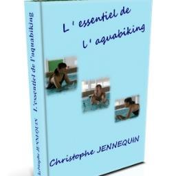 Le premier ouvrage dédié à la pratique de l’aquabiking