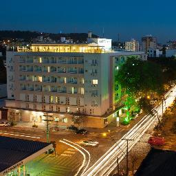 A Arte de Bem Receber. O melhor hotel de Santa Cruz do Sul - Charrua Hotel. Reservas pelo telefone 51 3715-6533 ou pelo e-mail: reservas@charruahotel.com.br