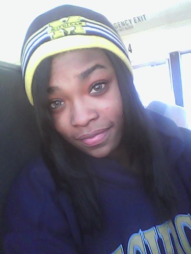 , Wassup I'm KC |I go to EEVPA , & Cool AF|Im going Str8 Lesbian|but you should get to Know me , beforee' Yhu Judge me|buhh Don't let thiss face Fool Yhu|