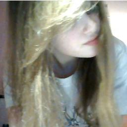 ♥ Potterhead, Whovian, music addict and great hugger ♥