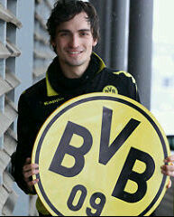 Here to inform you with the latest news about Mats Hummels and stats , facts and pictures of Borussia Dortmund ,#EchteLiebe