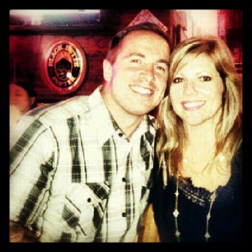 lov3much's profile picture. 