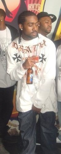 upcoming rap artist out of minnesota. representing plastic bag boyz, grind 1st, and hq.