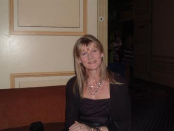 HensonHensonia's profile picture. Consultant/ Teacher Training Distance programmes/ I V Education,Beauty,Sports,Spa,Holistic Therapies.Clinical Hypnotherapy for Corporate & Individual Clients