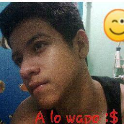 no pases tu tiempo buscando a alguien con kien dormir, mejor busca a alguien con quien valga la pena despertar @ClubSportEmelec 100%