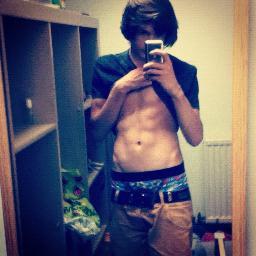 HEY! follow me and ill follow you back.