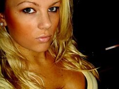 knowsaboutee2's profile picture. This is my first time creating one so here goes I love pizza buying sexy lingerie oh and I forget to mention slumber parties new updated photos