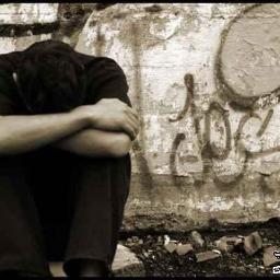 أصعب احساس في الحياة انك تعتقد ان لك أهميه كبيرة في قلوب أشخاص أحببتهم وفي النهاية تكتشف لك ألايام انك بالنسبه لهم ولاشي تسلية لوقت محدود وتنتهي صلاحيتك!!