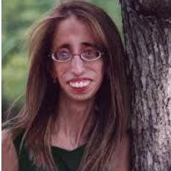 catalinawonita's profile picture. Soy linda divertida y me gustan los hombres que son sensibles que le gusten la buena musica y que hagan cosas lindas por mi