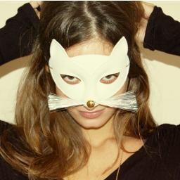 // part time cat burglar //