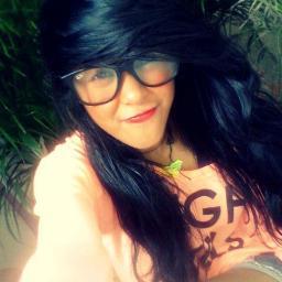 Oye....Si thu' *---* Sigueme *-* y te sigo' :*