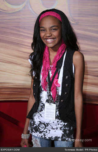 I live in South Africa. I wish I met China Anne McClain,Justin Bieber,Debby Ryan,Selena Gomez,Bella Thorn,Zendaya Coleman,ETC...