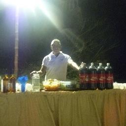 un chico super alegre y deportista
