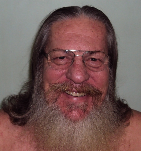 Sou Jose Henrique Dignani, da JHD Pro Áudio e da eletroxok - http://t.co/jOEdPxWrW7 (rock n roll)