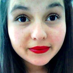 soy una mujer alegre y muy agradecida de la vida :)