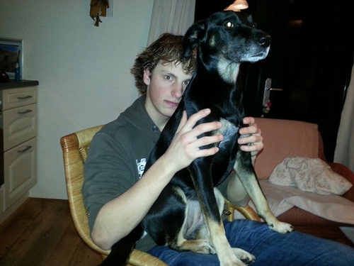 rijn_98's profile picture. 