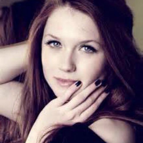 Married to Harry. James, Albus, and Lily are my kids. Daily Prophet witch.