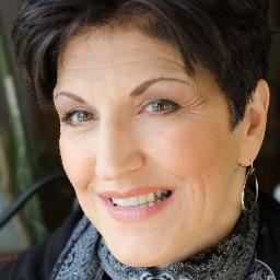 Jeanette Cataldo is  a Certified  & Award Winning Interior Designer  Designing Beautiful spaces  since 1989.