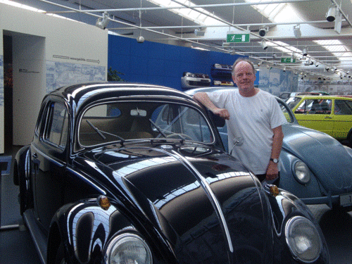 marting1954's profile picture. 