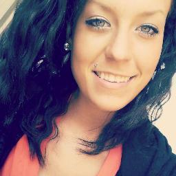 kristathecunt's profile picture. Real real say worddd.