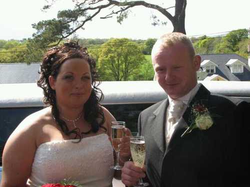 mum of 3kids love em 2bits n married 2 barry my rock.